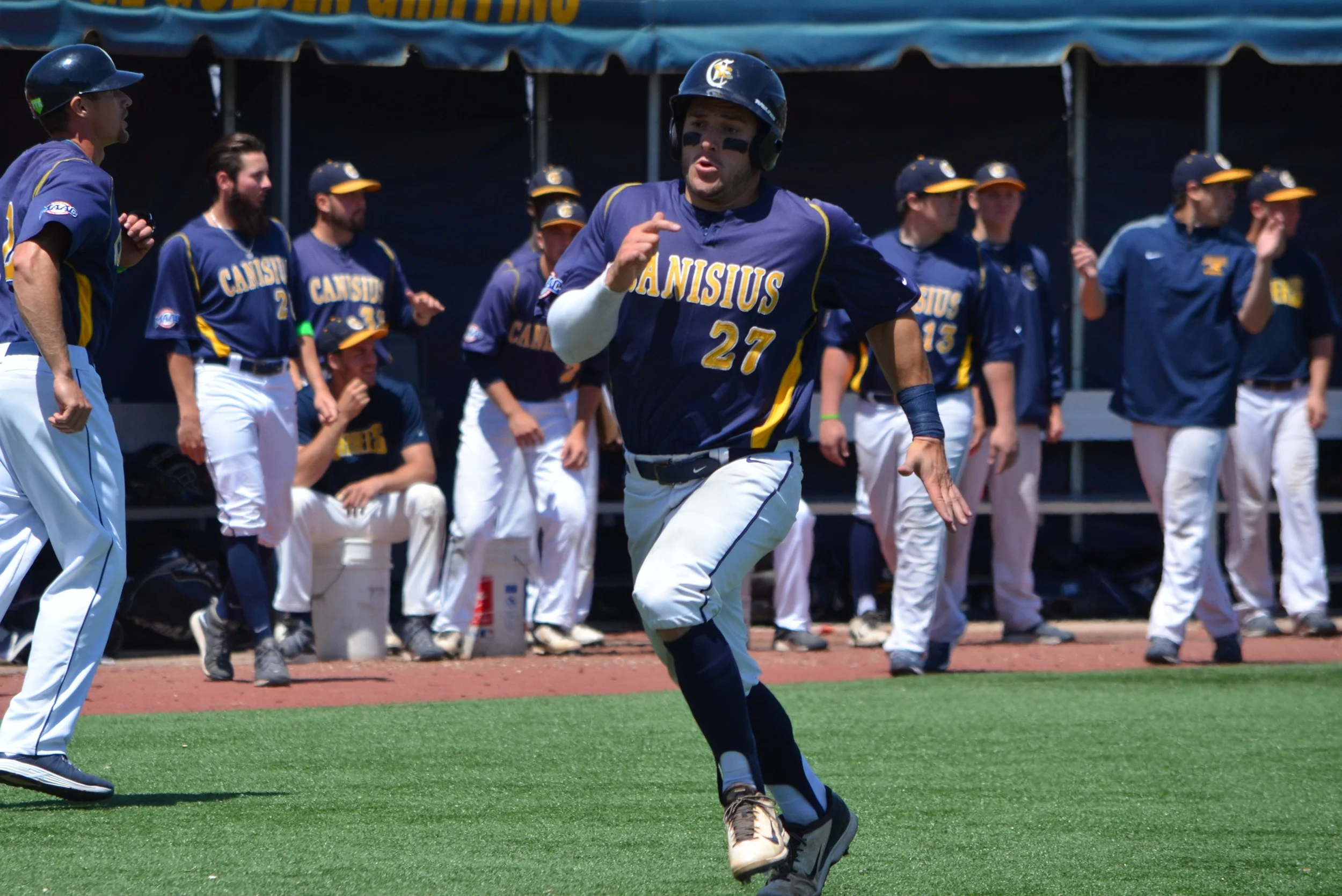 Panas finishes amazing ride at Canisius