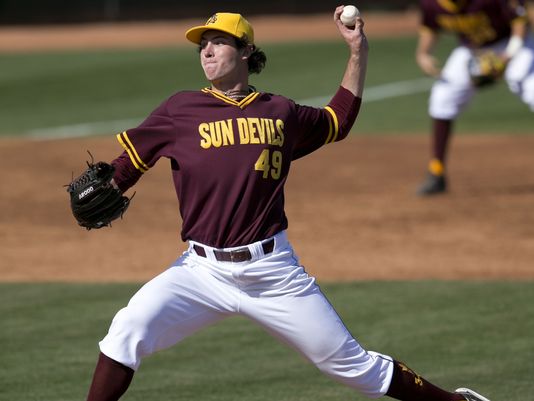 LHP Ryan Kellogg (Whitby, Ont.) a fifth-round choice of the Chicago Cubs and an Ontario Prospects grad, was given a $376,600 US signing bonus.