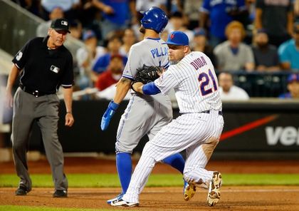 Blue Jays Kevin Pillar is tagged out Tuesday night at Citi Field running into an out ... just when it looked like they had the bases loaded and none out. 
