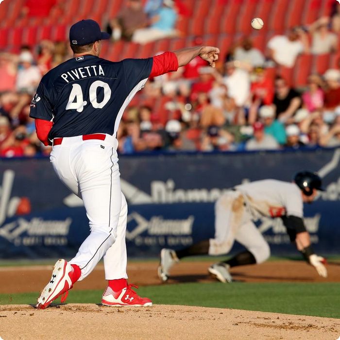 When the Philadelphia Phillies moved RP Jonathan Papelbon.to the Washington Nationals they asked for RHP Nick Pivetta (Victoria, BC) in return. Pivetta was the Canadian Baseball Network pitcher of the year in 2014.