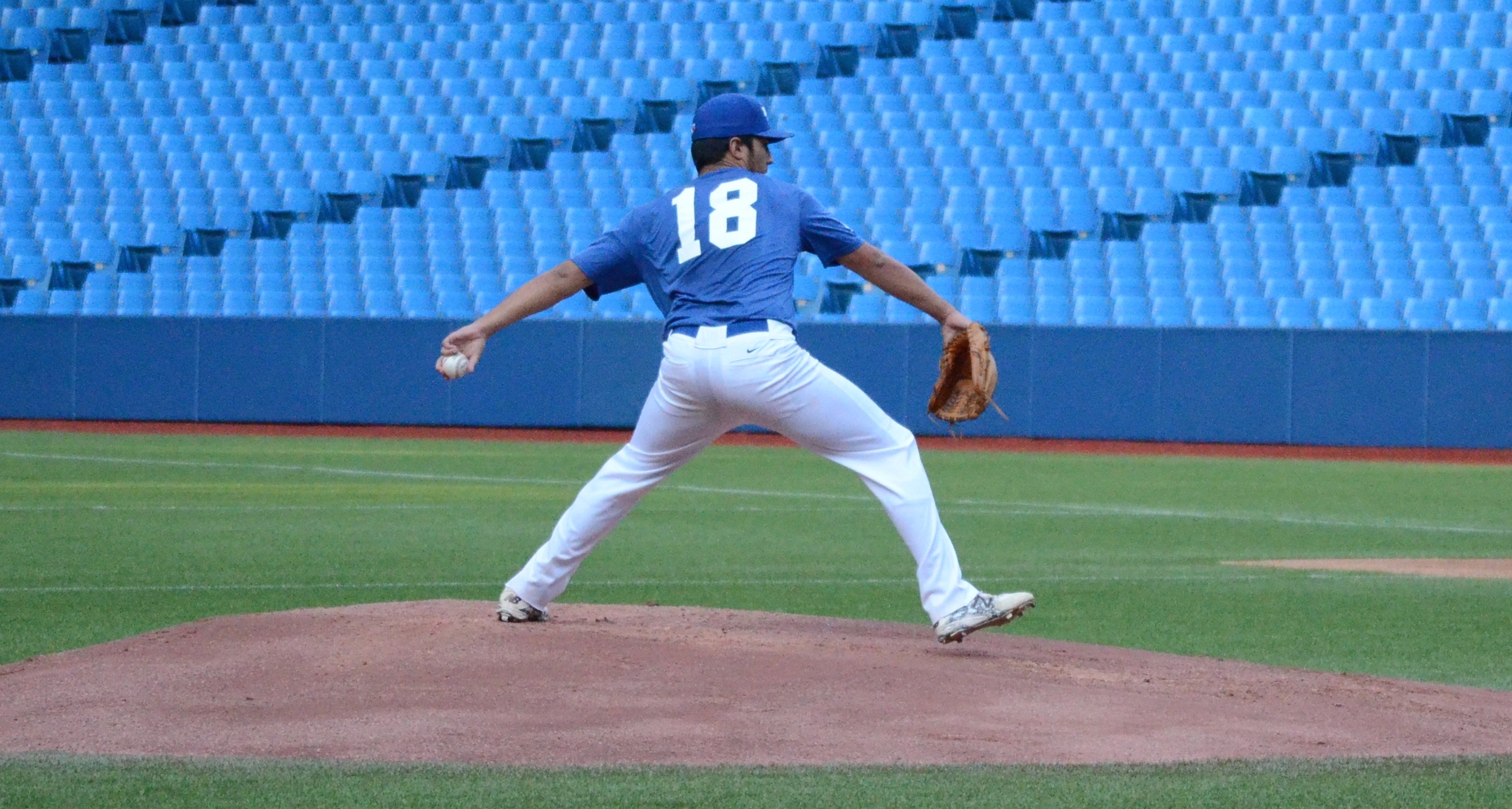 Vincent Beauregard (Laval, Que.) of Orioles de Montreal, goes into his windup. Photo Credit: Mitch Sanderson