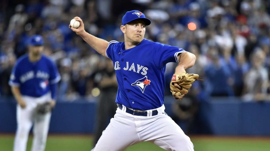How thin is the Blue Jays bullpen? They had to turn to back-up INF Chad Pennington to get the final out in a 14-2 loss to the Kansas City Royals in Game 4 Pennington hit 90 mph, which was more velocity than R.A. Dickey.