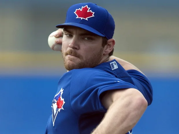 Hendriks represents two whole countries on the mound