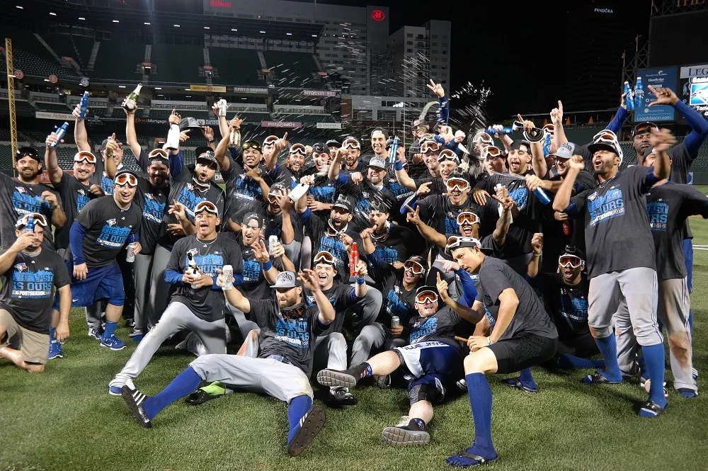 Is Encarnacion in the Jays 2017 picture?