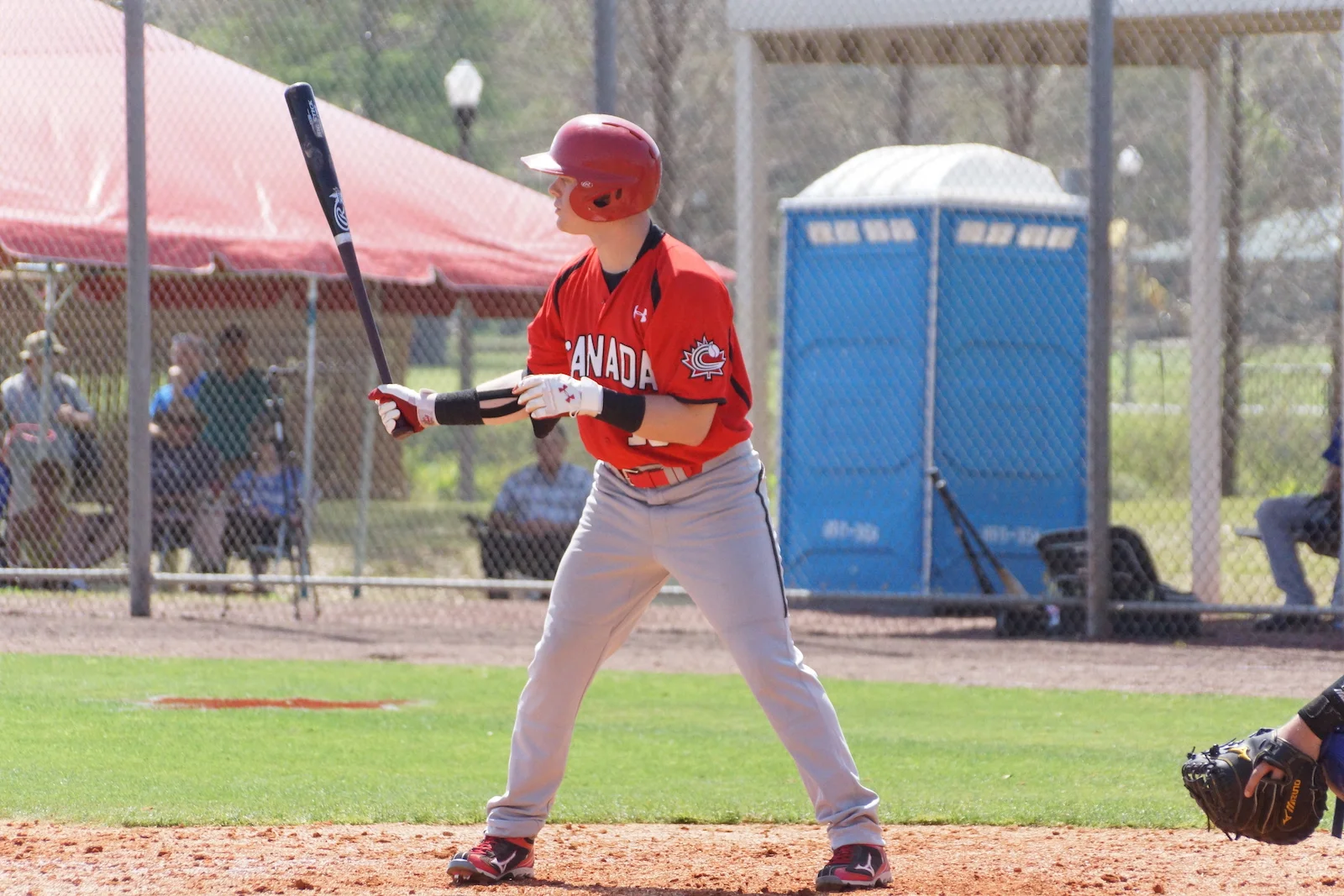 Jrs. with coach Morneau set to face pros at extended 