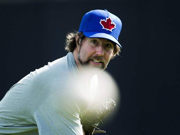 108: R.A. Dickey - not the knuckleball - responsible for slow starts