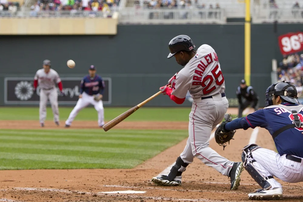 Red Sox bring hitting streak drama to Rogers Centre