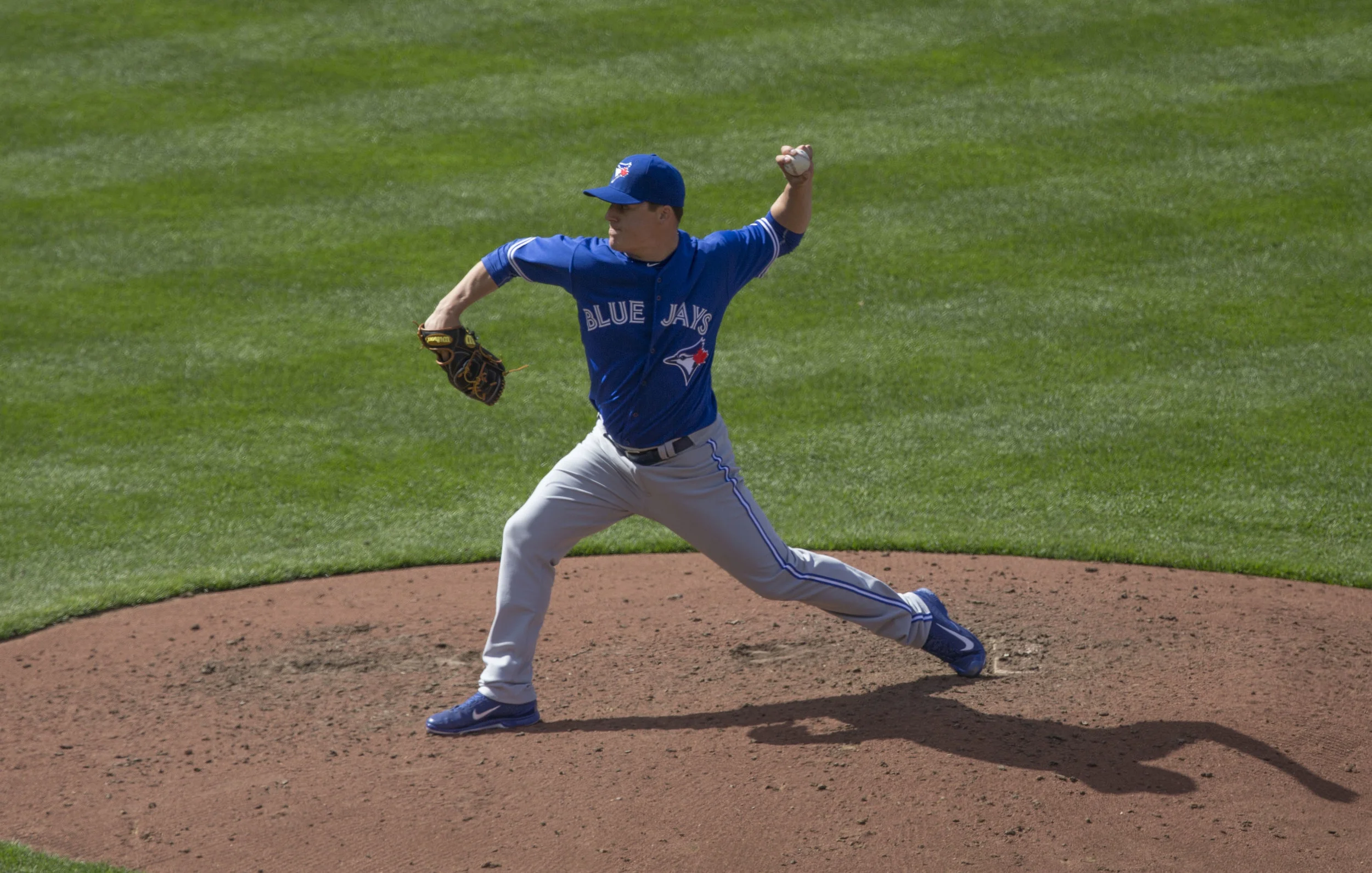 Blue Jays running out of bullpen options