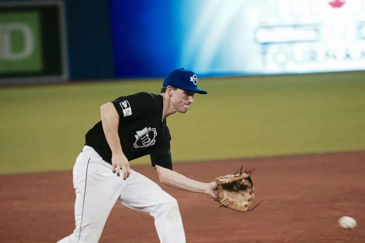 Elliott: Adam Hall has potential to be Canada's greatest shortstop