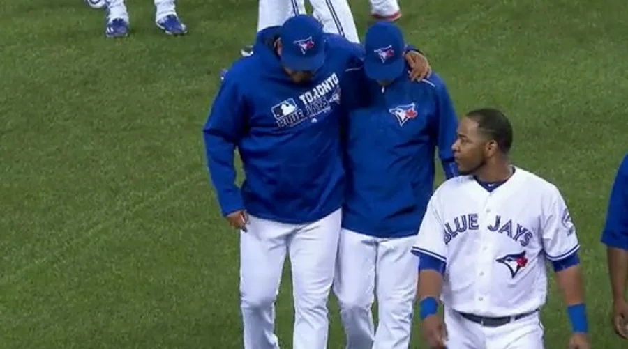 Monday's line: Benoit out 2-3 weeks, Travis day-to-day, Smith, Burns added 