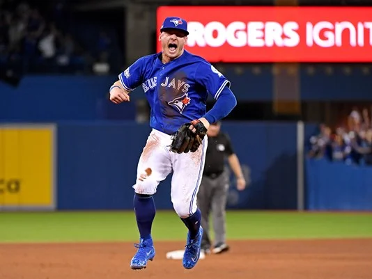 Elliott: Bringer of Speeches, Donaldson keeps Jays alive 