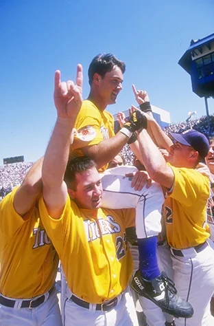 Warren Morris hit THE walk off of walk offs