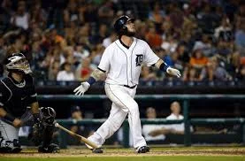 Blue Jays enhance catching depth with Saltalamacchia