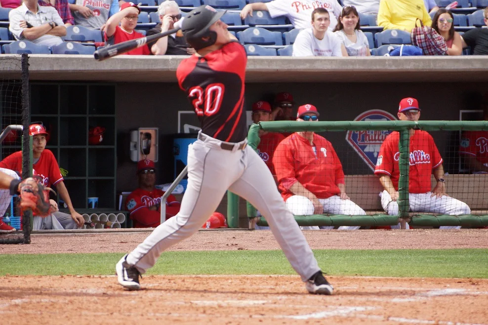 Osborne named National Hitter of Week, plays vs. Phillies