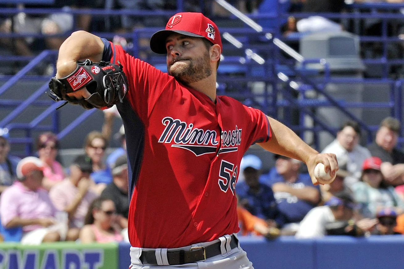 Canucks on the Move: Albers, Diamond, Henderson, Loewen