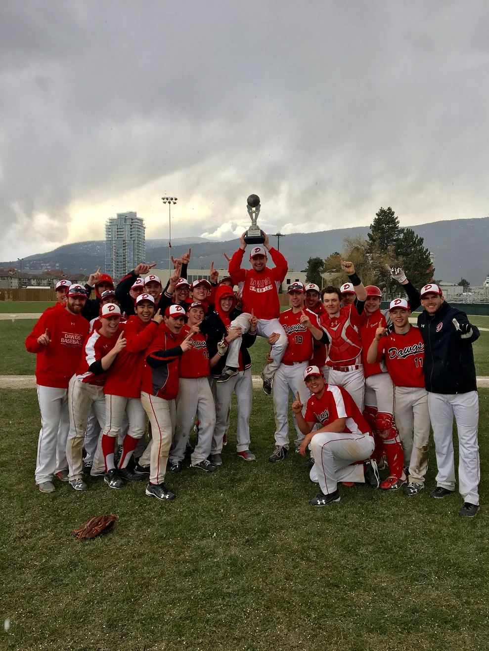 Doleman drives Dawgs to win at Kelowna 
