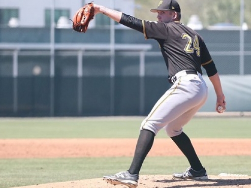 Canadians grad Austin Shields set for first full year in pro ball
