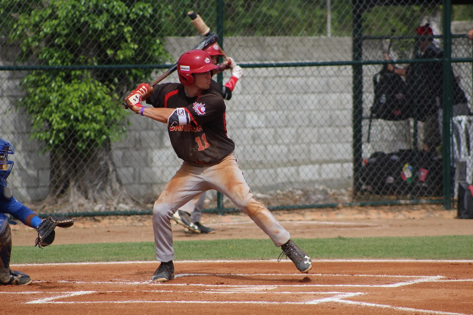 DSL: A win and tie in DH, thanks to Hall, Moore, Naylor, Sierra