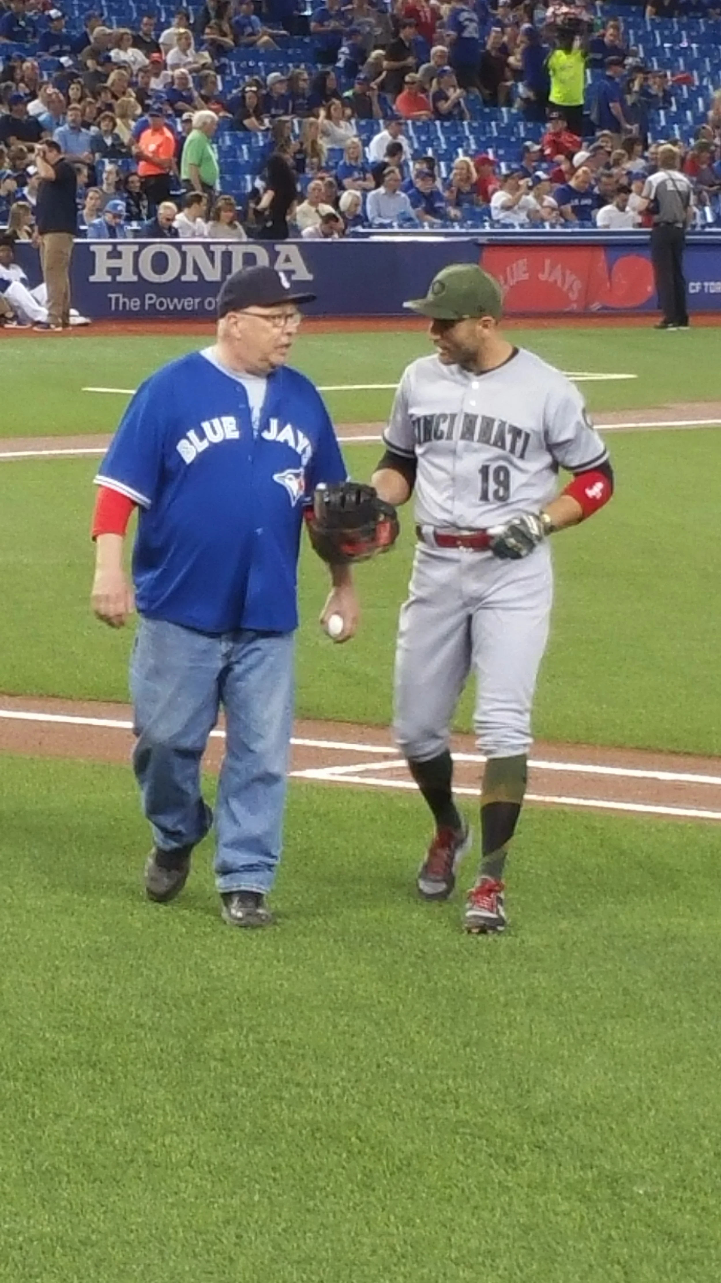 Elliott: Votto-Whitey battery a Wiseman, Hamilton, Shapiro creation