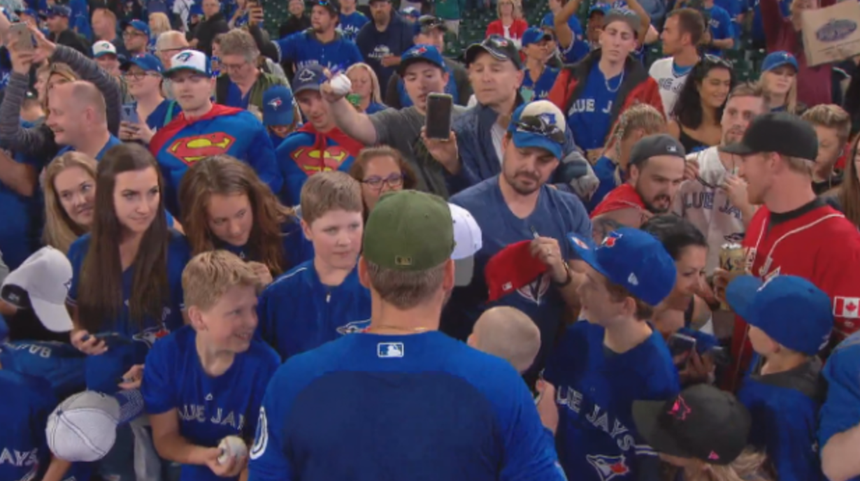 Jays fans turn emerald city blue for weekend