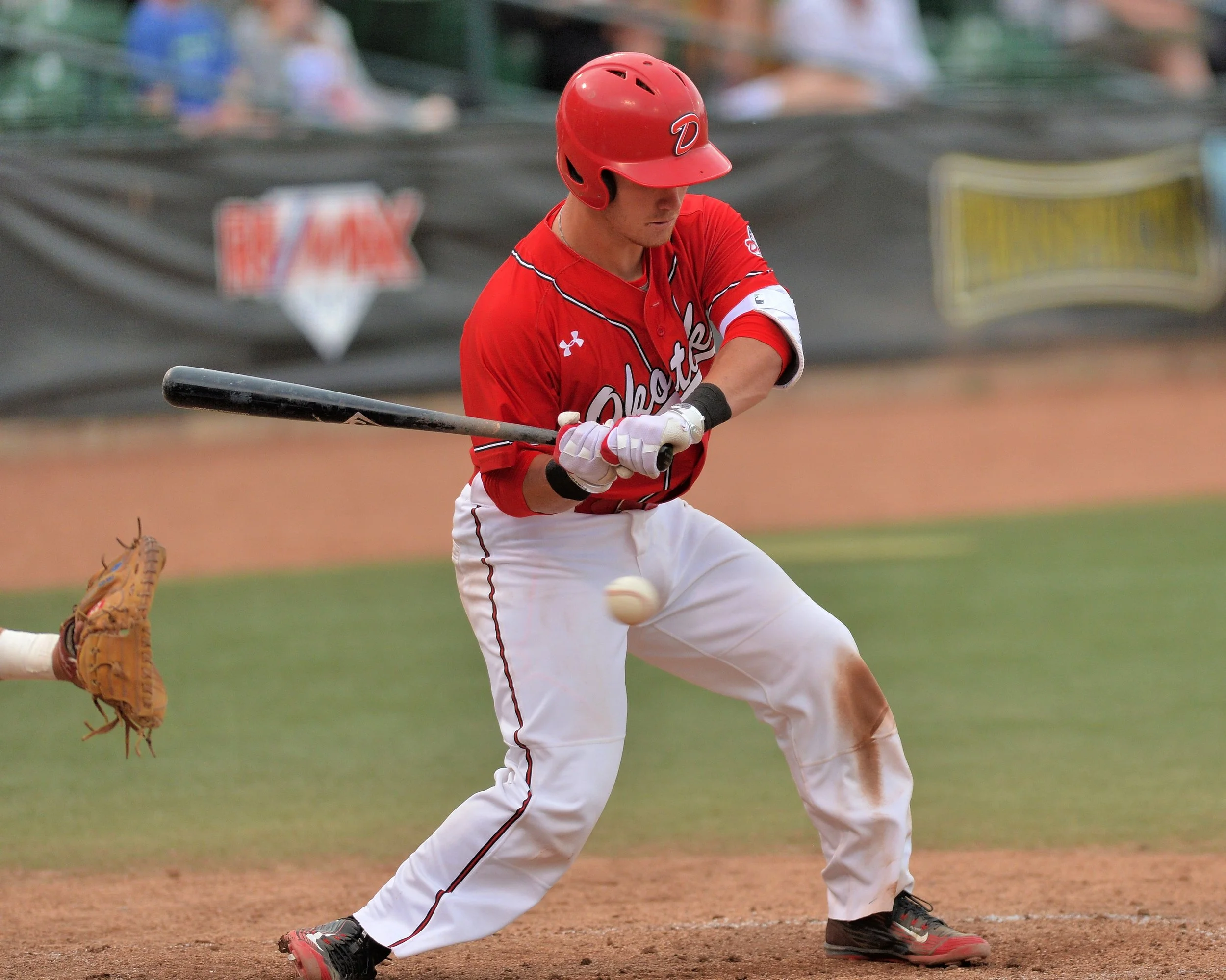 Seven-run inning propels Dawgs over Prospects