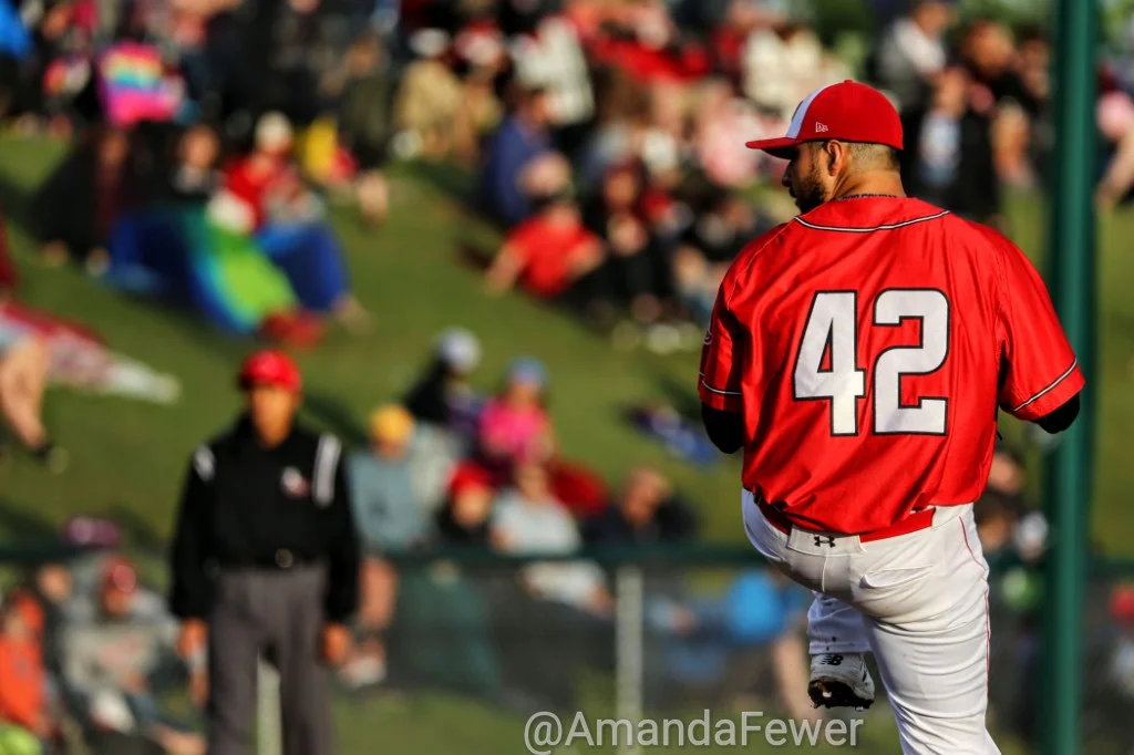 Dawgs win fourth in a row