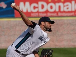 Albaladejo going to Vegas bound, signs with Mets