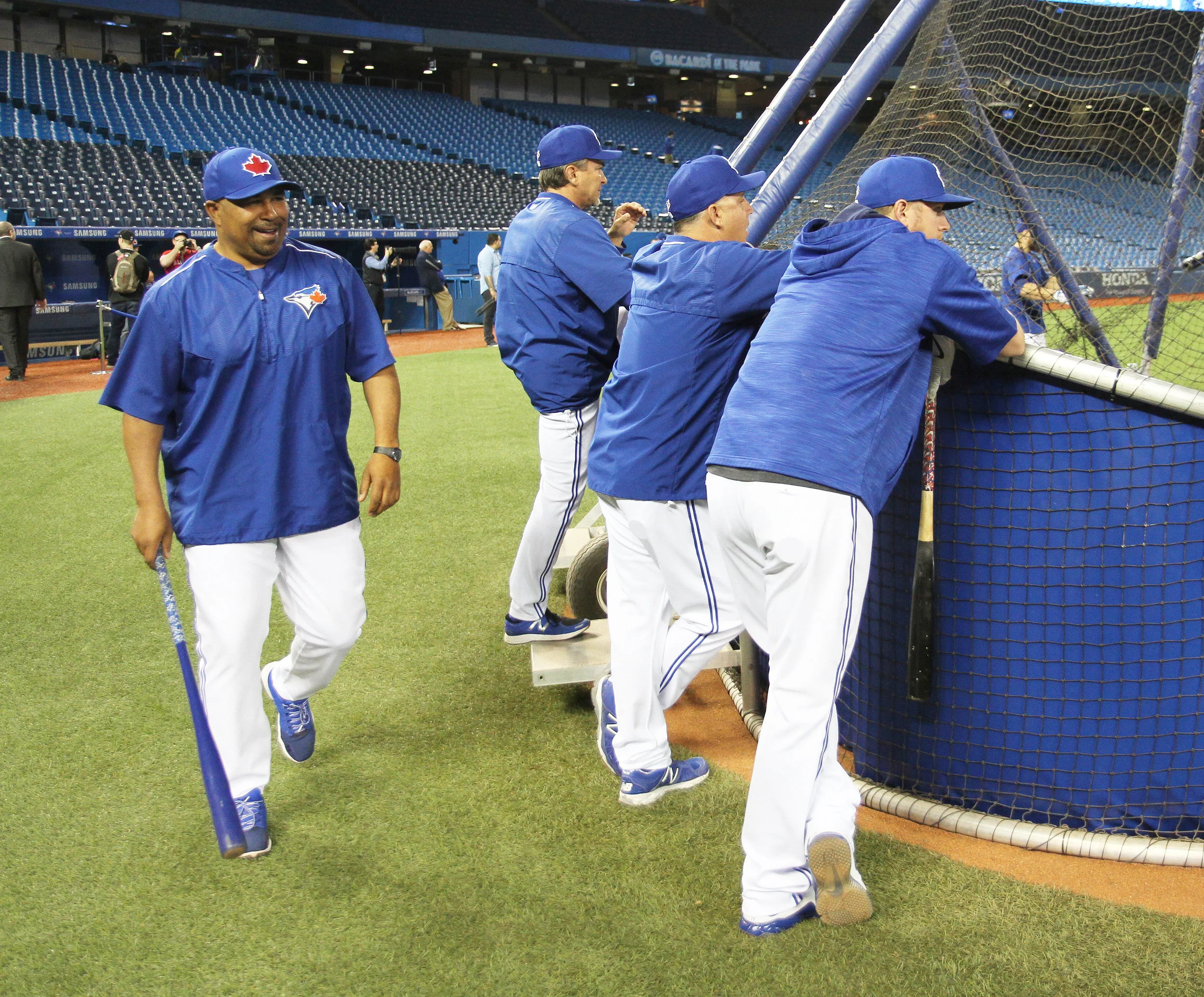 Blue Jays bench coach Hale like a second manager