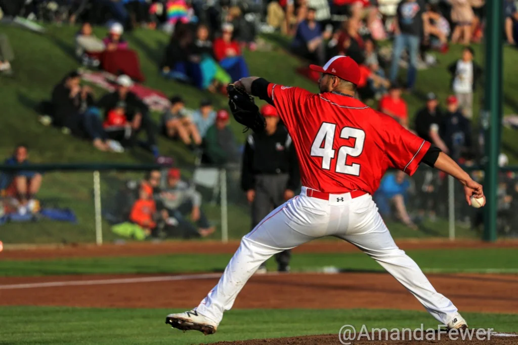 Lethbridge, Okotoks, Swift Current, Weyburn, win playoff openers