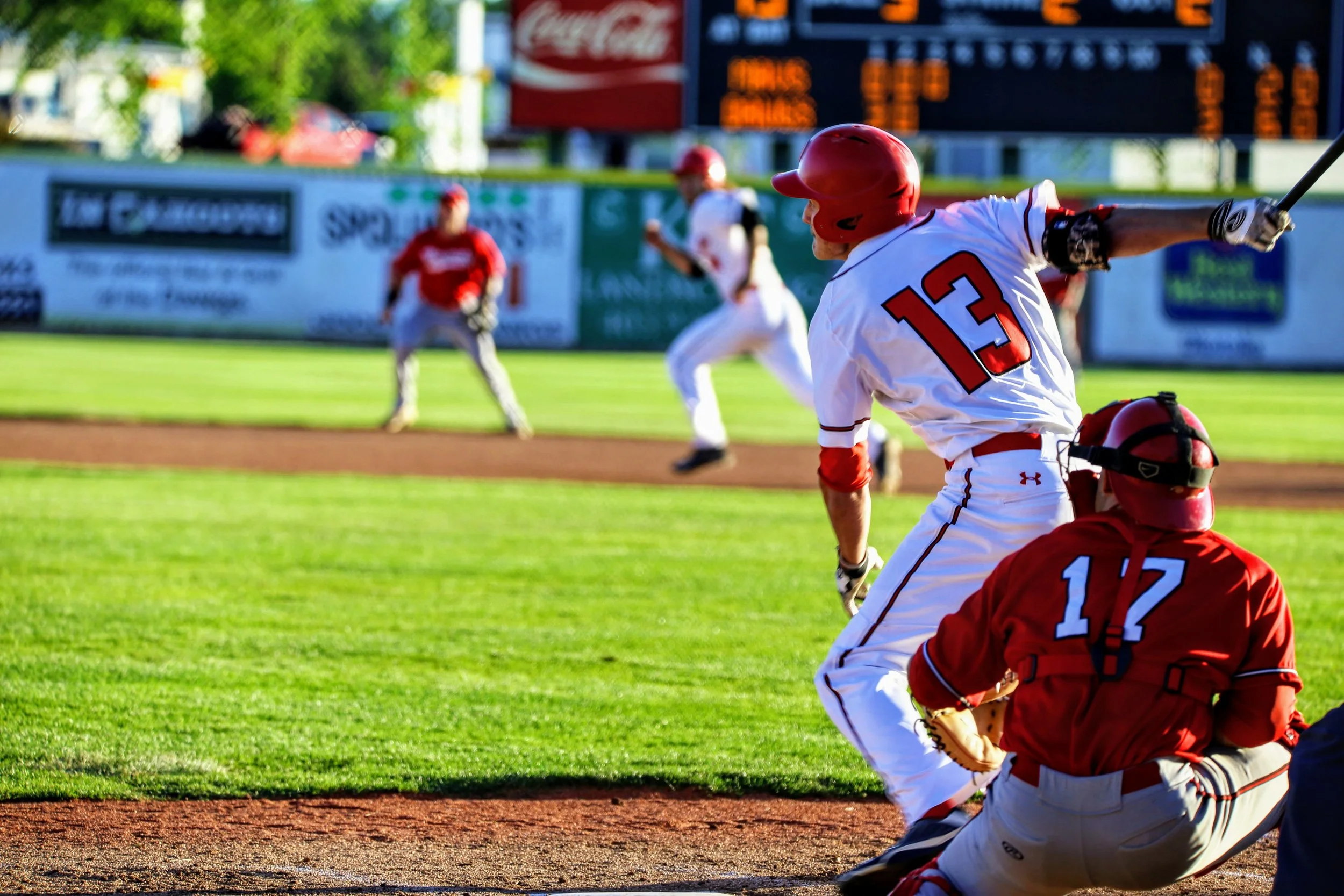 Prospects force game five against Dawgs