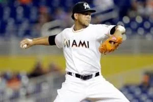 Alvarez signs minor-league deal with Phillies