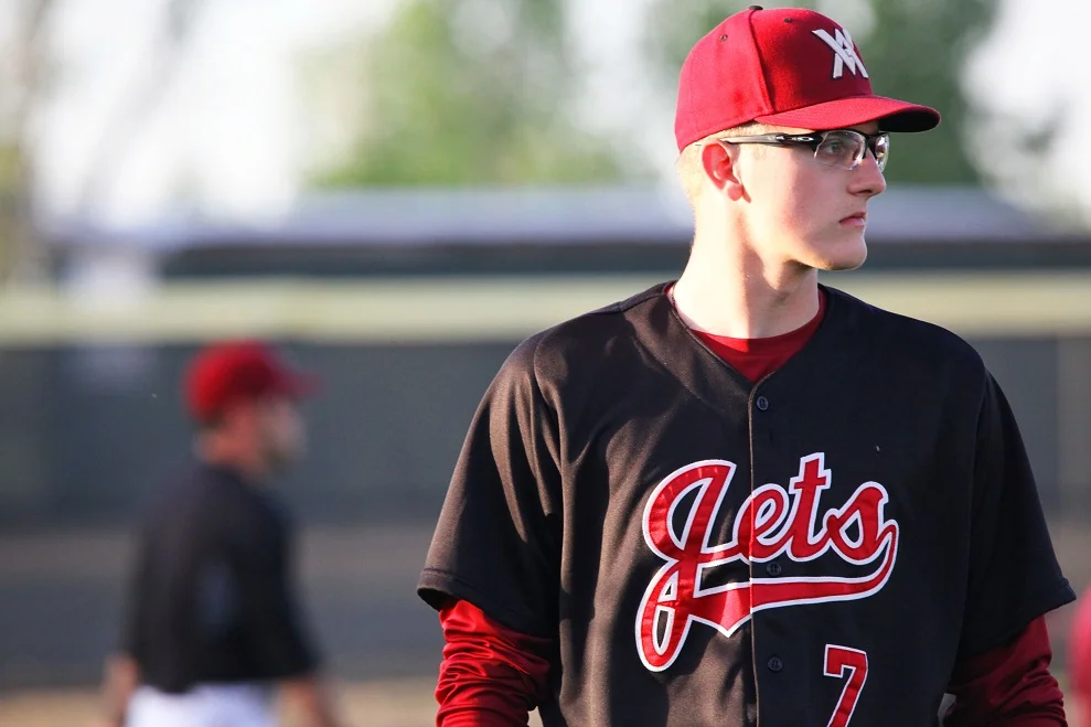 Hawkins dominates to lead Prairies over Atlantic in T12 opener