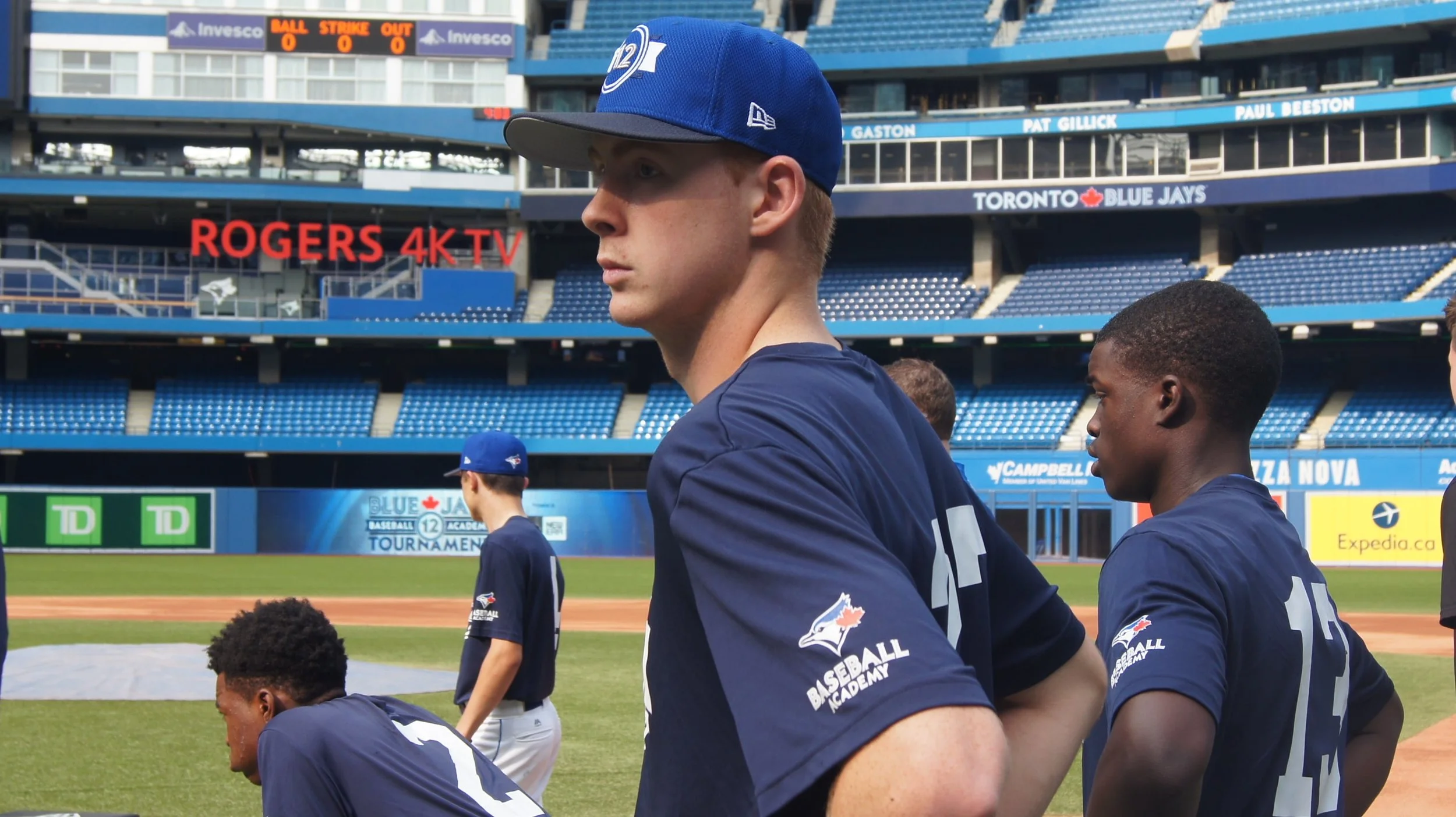 Martin enjoys strong family support at T12