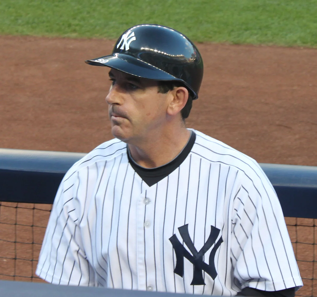 Rob Thomson named Phillies bench coach