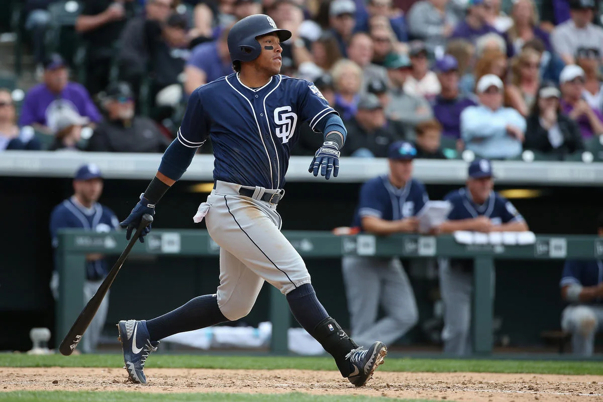 Blue Jays acquire Yangervis Solarte