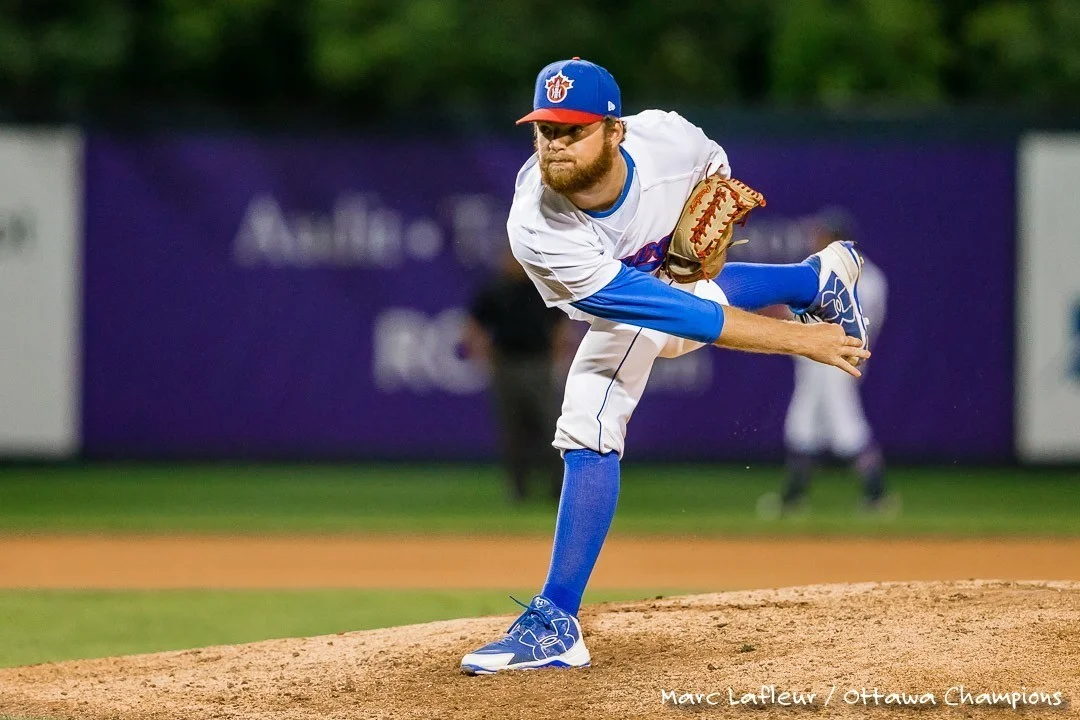 Two Canadians returning to Ottawa Champions