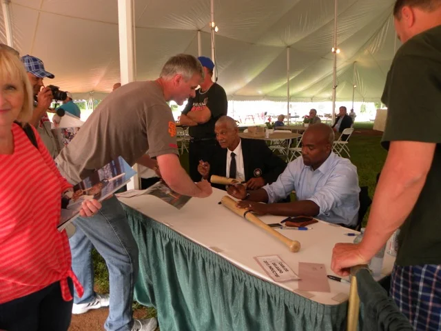 Canadian ball hall membership comes in handy on induction weekend