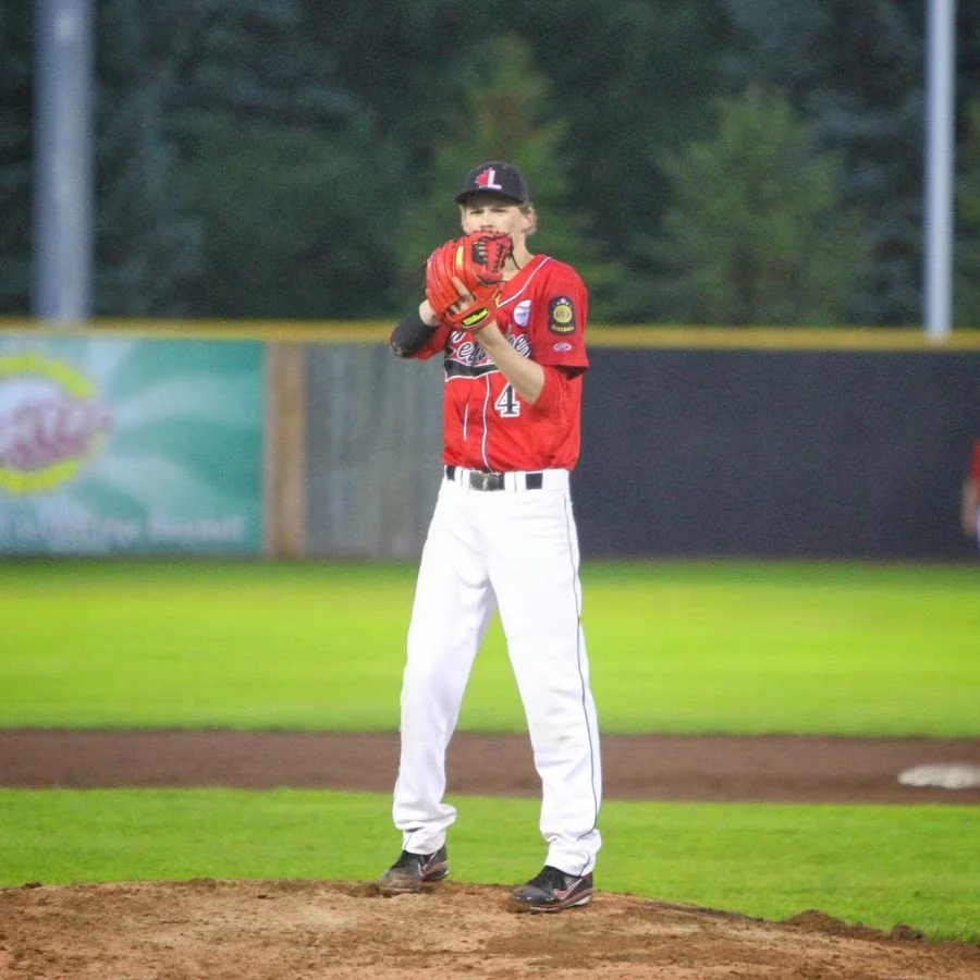 Seven scoreless by Bourassa gives Dons a win 
