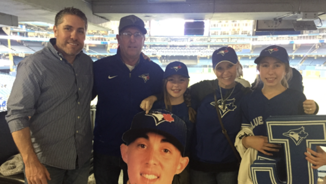 Elliott: Chance meeting led Aaron Sanchez and family to deep