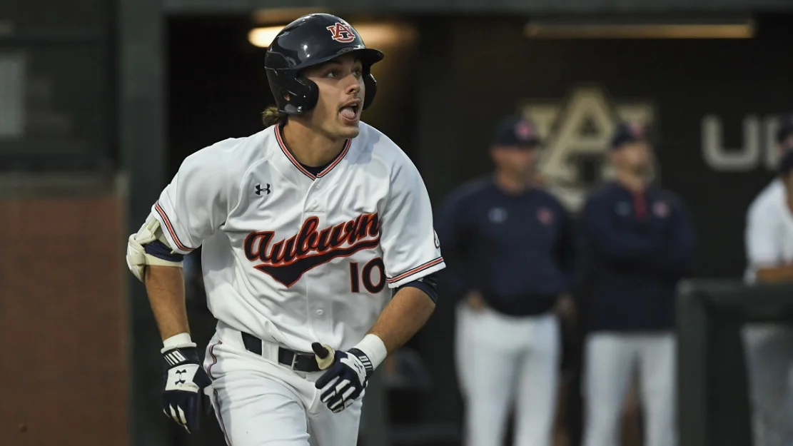 Freshman Julien ties Auburn home run record 