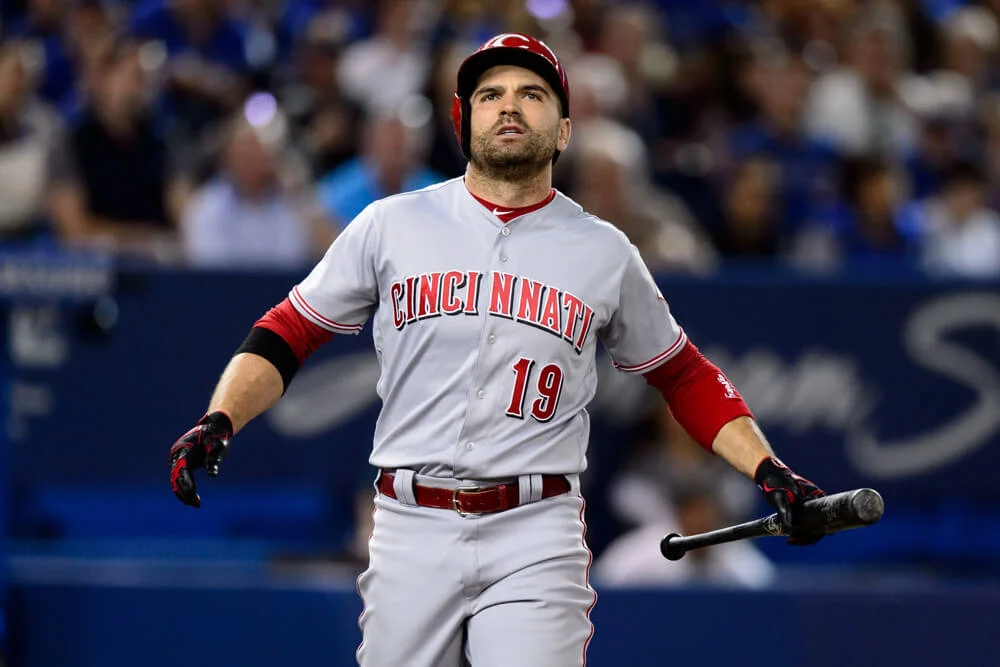 After the Cincinnati Reds were edged 5-3 by the San Francisco Giants Tuesday night, 1B Joey Votto (Etobicoke, Ont.) emailed to apologize to James Paxton, the Blue Jays, Toronto fans, the women and men across Canada that work so hard to promote and support Canadian baseball, for his comments to Tim Brown of Yahoo Sports. 
