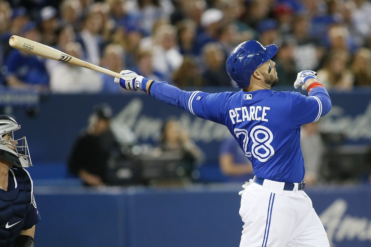 Blue Jays deal Pearce to the Red Sox