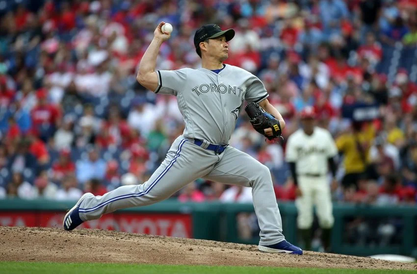 It's official: Blue Jays trade Oh to Rockies