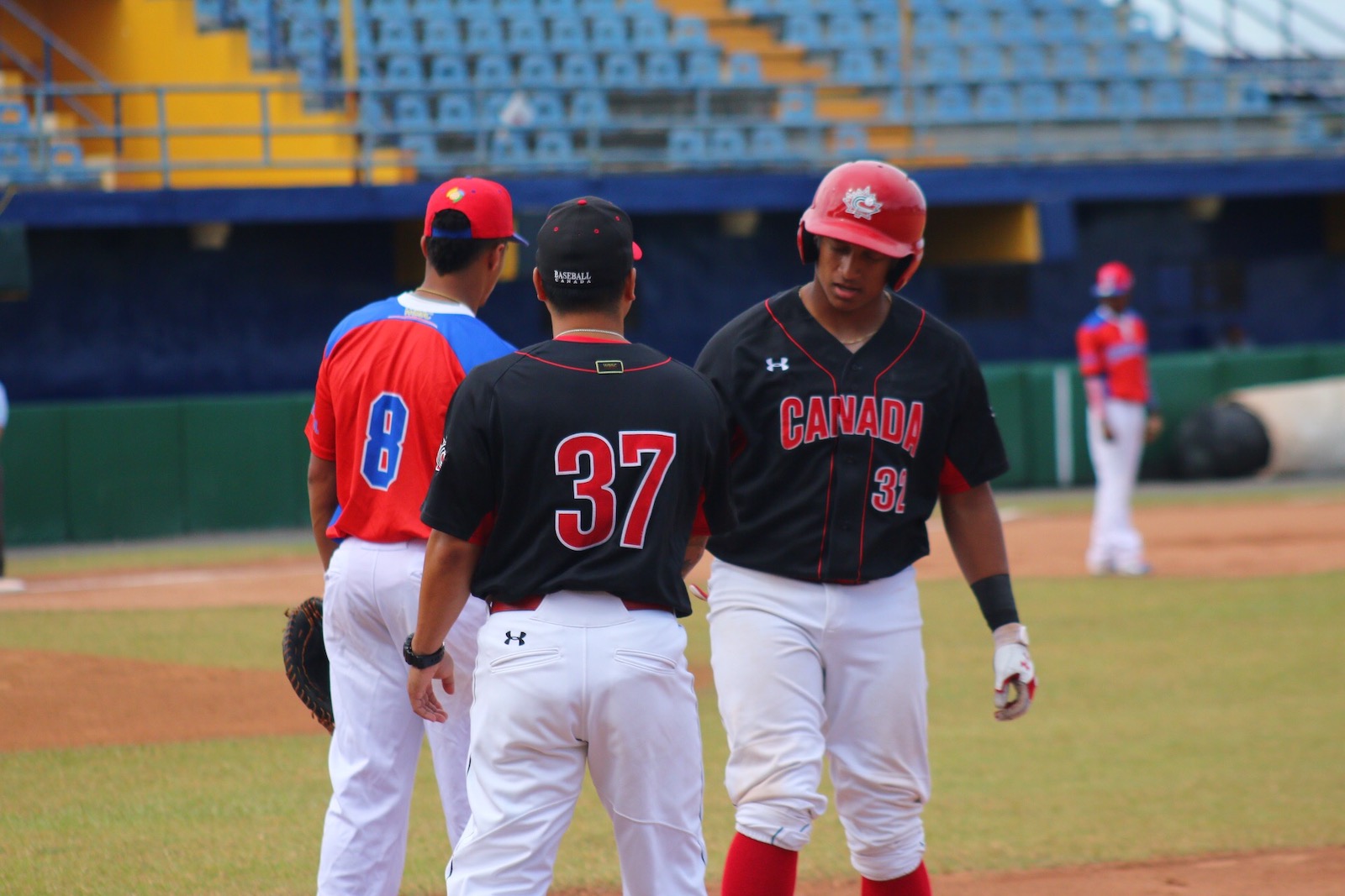 Canada falls to Dominican Republic to close out Super Round