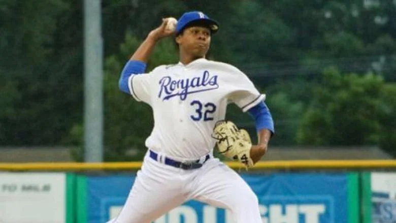 Blue Jays select teenage right-hander in Rule 5 draft