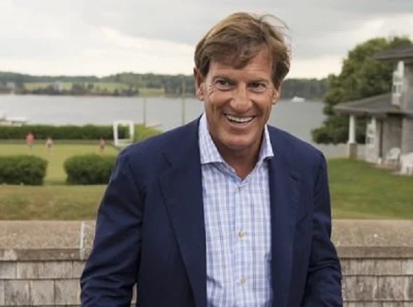 Steven Bronfman holss the key to bring baseball back to Montreal.