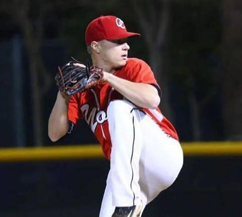  Poniewozik pitches way onto Edmonton Prospects