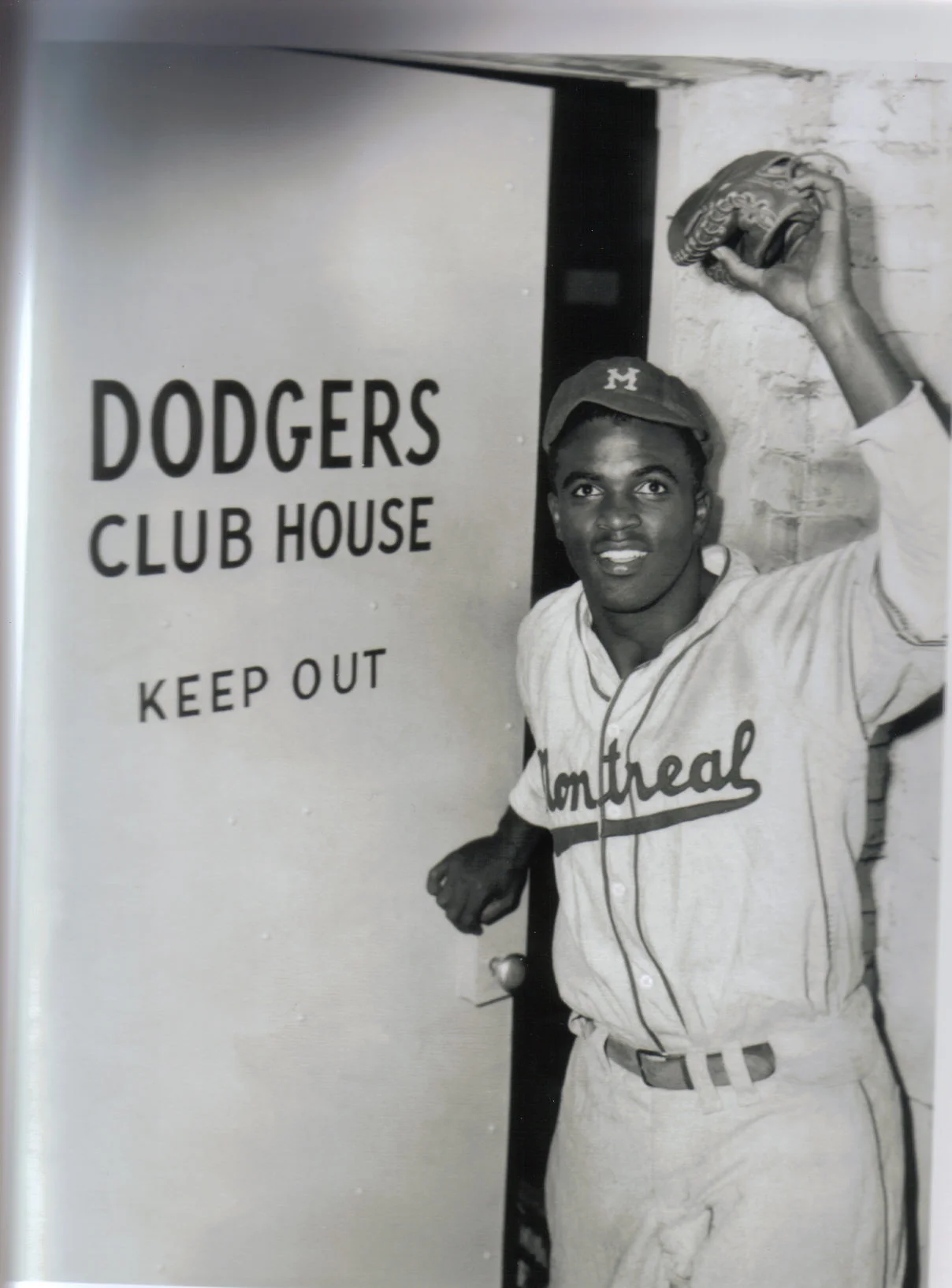 Glew: Remembering Jackie Robinson's season in Montreal