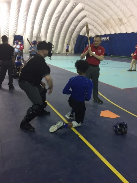 Canada’s pro, amateur umpires are bonding