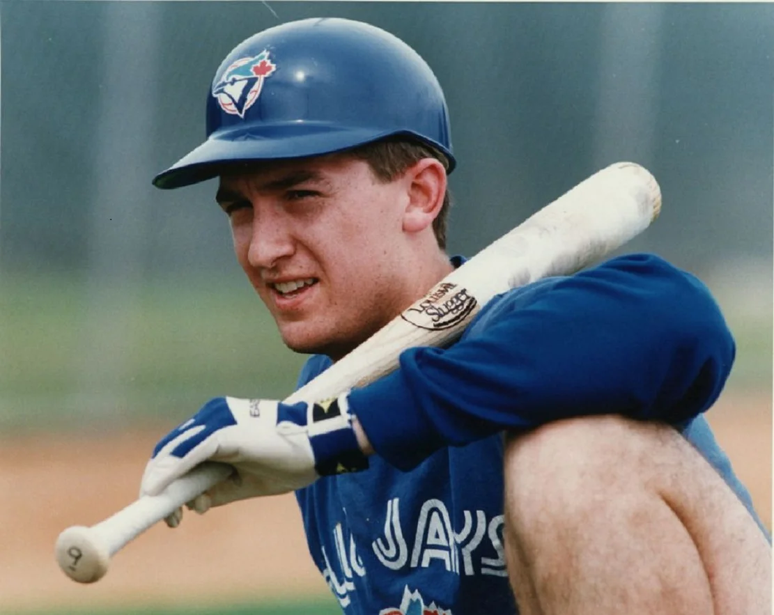 Olerud earns Pac-12 HOF honours 